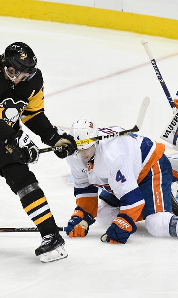 Eberle scores twice, Islanders top Penguins 6-3